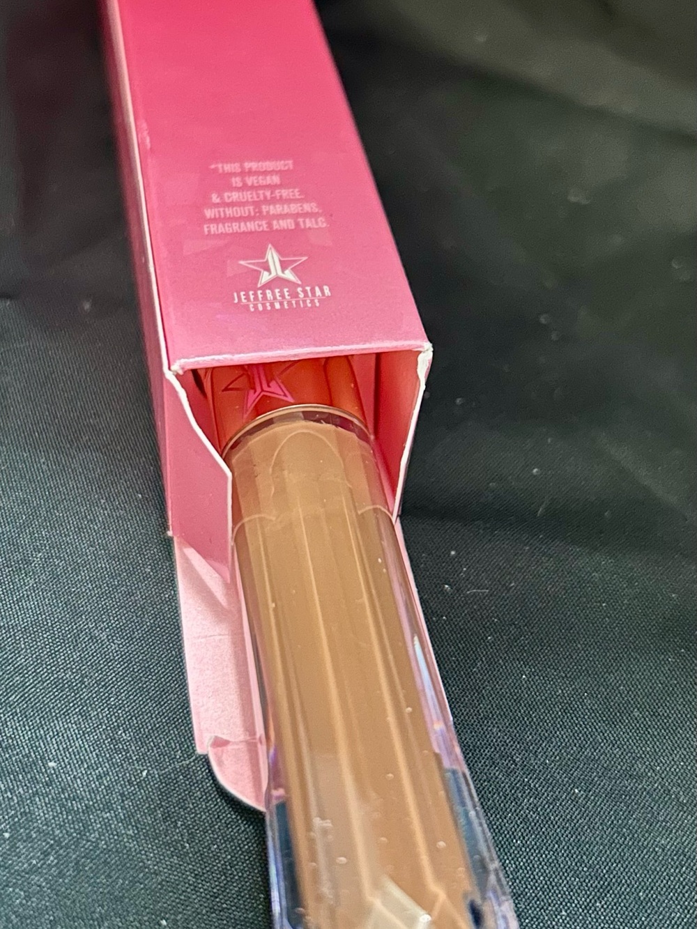 C23 Jeffree Star Magic Star Concealer — Deep Tan